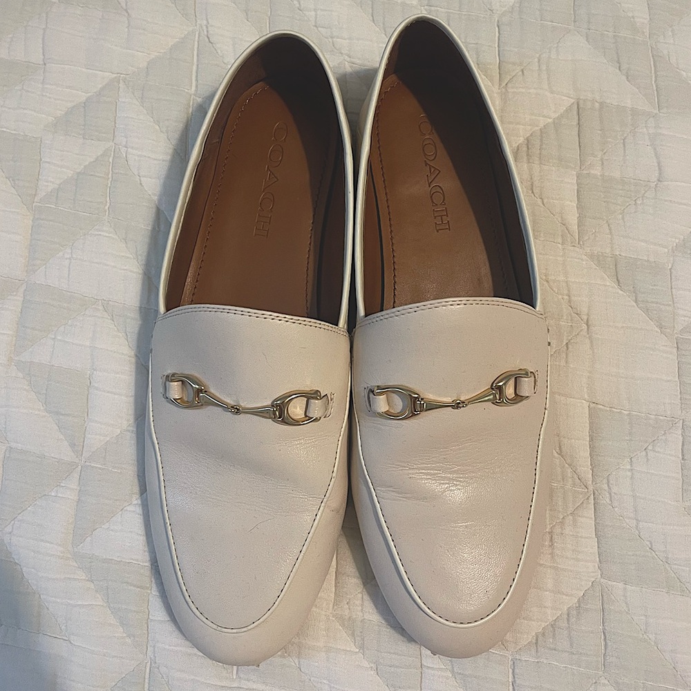 White coach loafers!!! 🥥🐇❕🤍